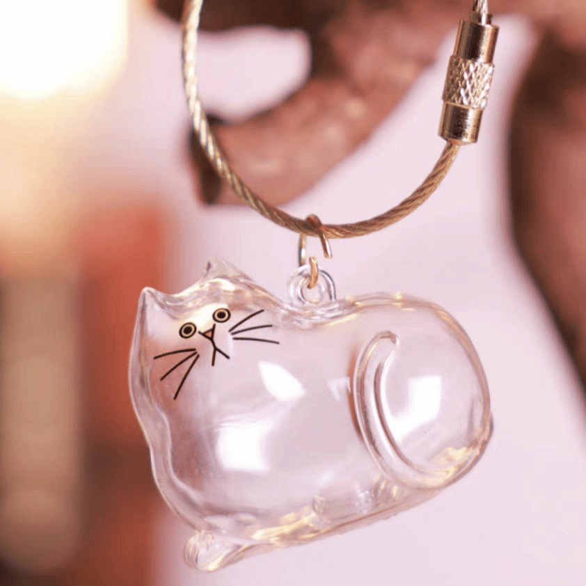 🐾1 Count Transparent Cat Hair Storage Capsule Keychain,🐱 Keepsake Decoration for Cat Lovers, 6 Cute Cat Designs Available💕